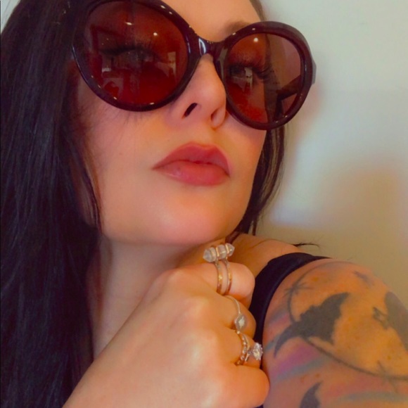 ✨SOLD✨NWT ZIMMERMANN Amelie Sunglasses Burnt Red, Burgundy & Gold ♥️ - Picture 9 of 9